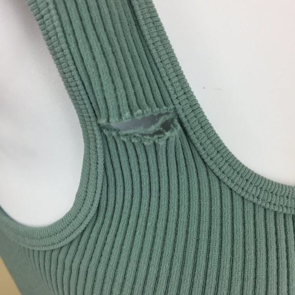 NWT ZARA Limitless Contour Collection Stretchy Sage Green Ribbed Cropped Top - Picture 8 of 8